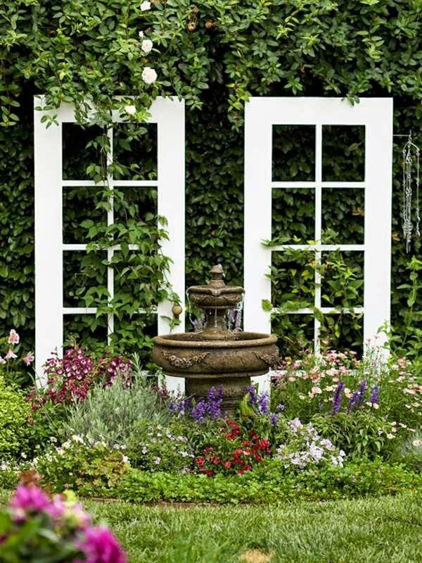 Reuse your old doors – cool decorations and DIY furniture