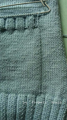 Best Way to Attach Knit Pockets to a Knit Garment