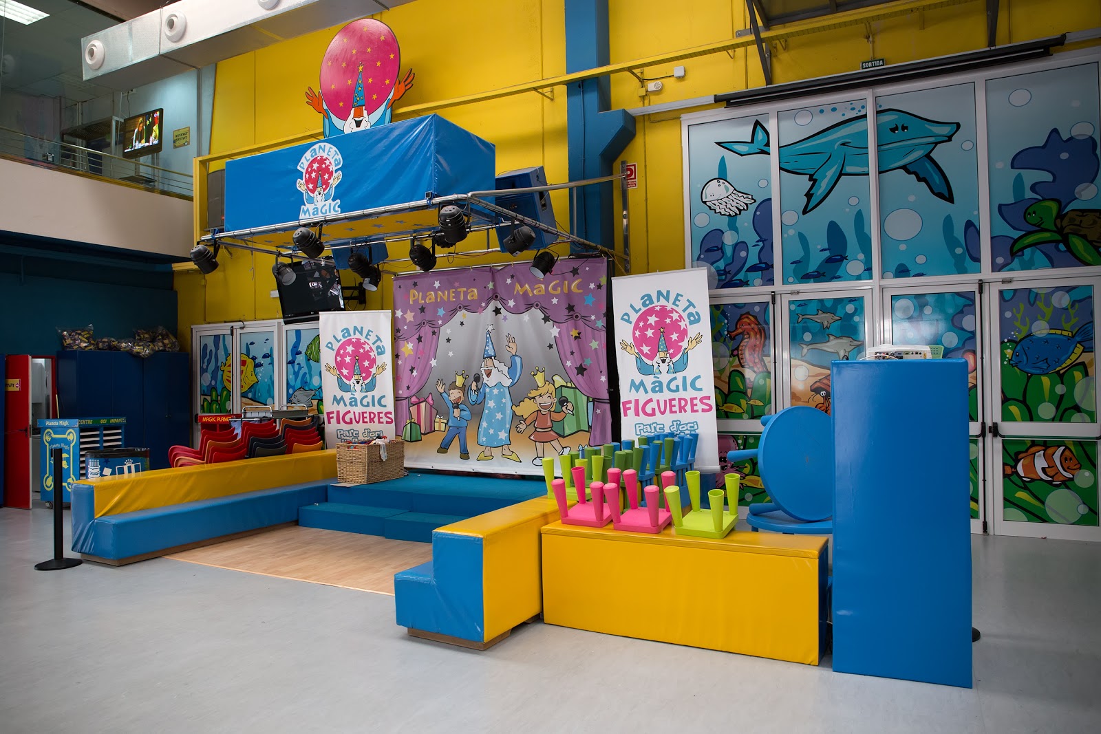Закрытые детские развлекательные центры Коста-Брава