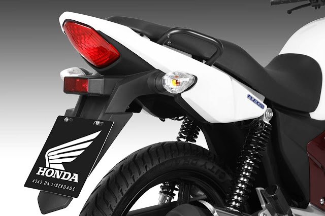 Honda CG 150 Titan 2014 - lanterna traseira