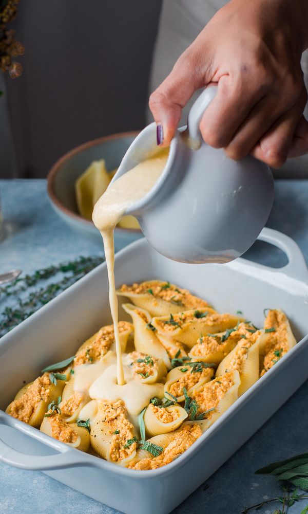 11. Vegan Pumpkin Ricotta Stuffed Shells Finding it hard to stay healthy at Christmas? 30+ Healthy Christmas Dinner Ideas for Entire Christmas Month. christmas dinner food ideas | christmas holiday dinner ideas | christmas dinner meals | christmas dinner hosting | hosting christmas dinner #healthyrecipes #healthyfood #healthyeating #healthyliving