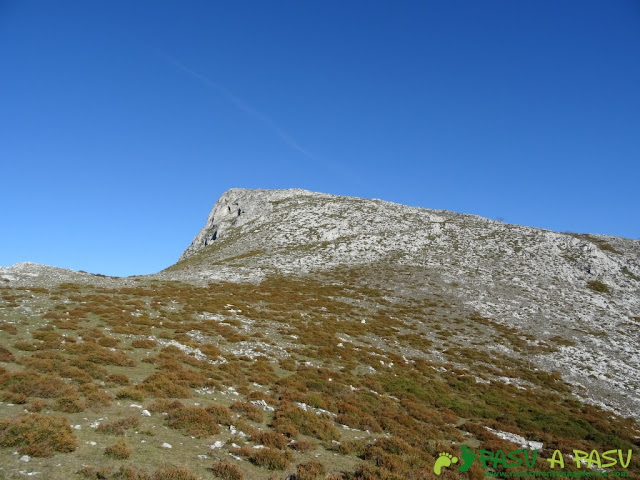 Collada Caduru bajo el Lobiu