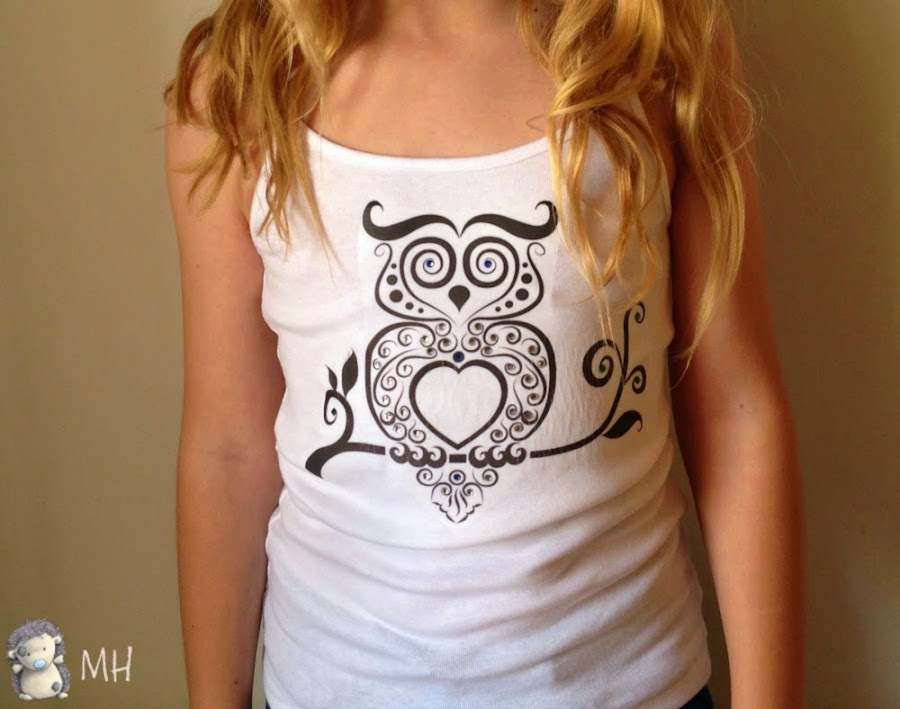 camiseta de búho con aplicaciones