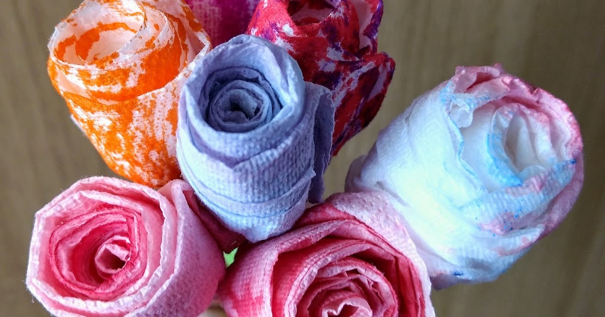 Crafting with Suzanne (& Jessica) Paper Towel Roses