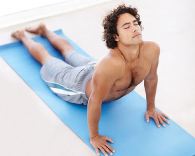 3 bài tập giúp tăng cường sinh lý phái mạnh nên thử qua Tang-cuong-sinh-li-bang-yoga
