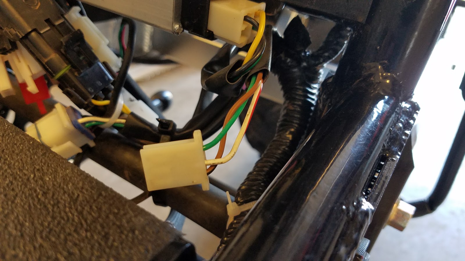 Daymak Beast and Upgrades Reverse on a Scooter? Why not.