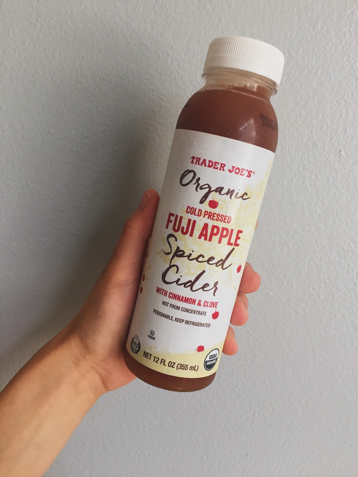 Trader Joe's Organic Cold Pressed Fuji Apple Spiced Cider