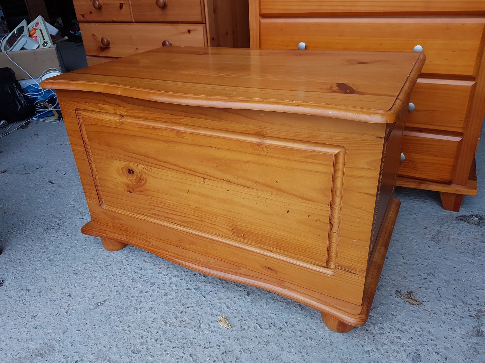 Deccie's Done Deal Second Hand Furniture & House Clearances