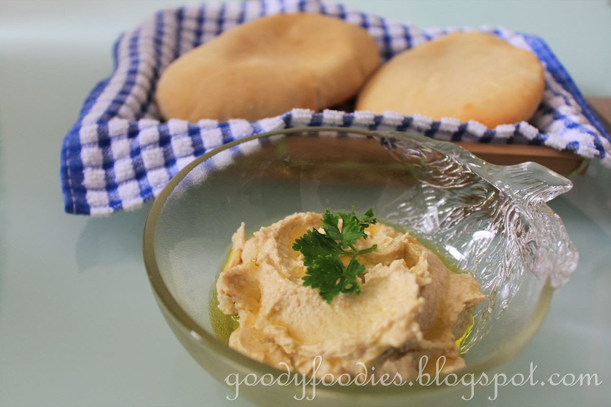 GoodyFoodies Recipe Turkish Pita Bread