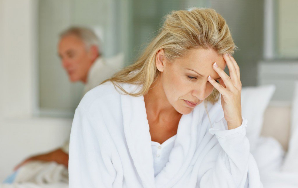 Donne con sintomi della menopausa anche tra i 70 e gli 80 anni | Salute News