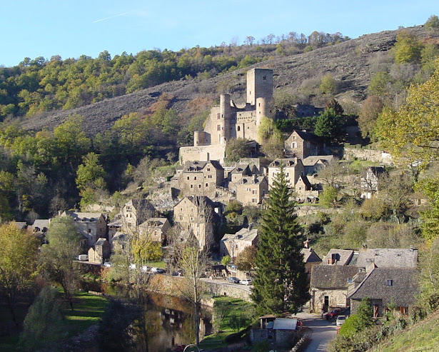 Aldeia na região de Midi-Pyrenées, França