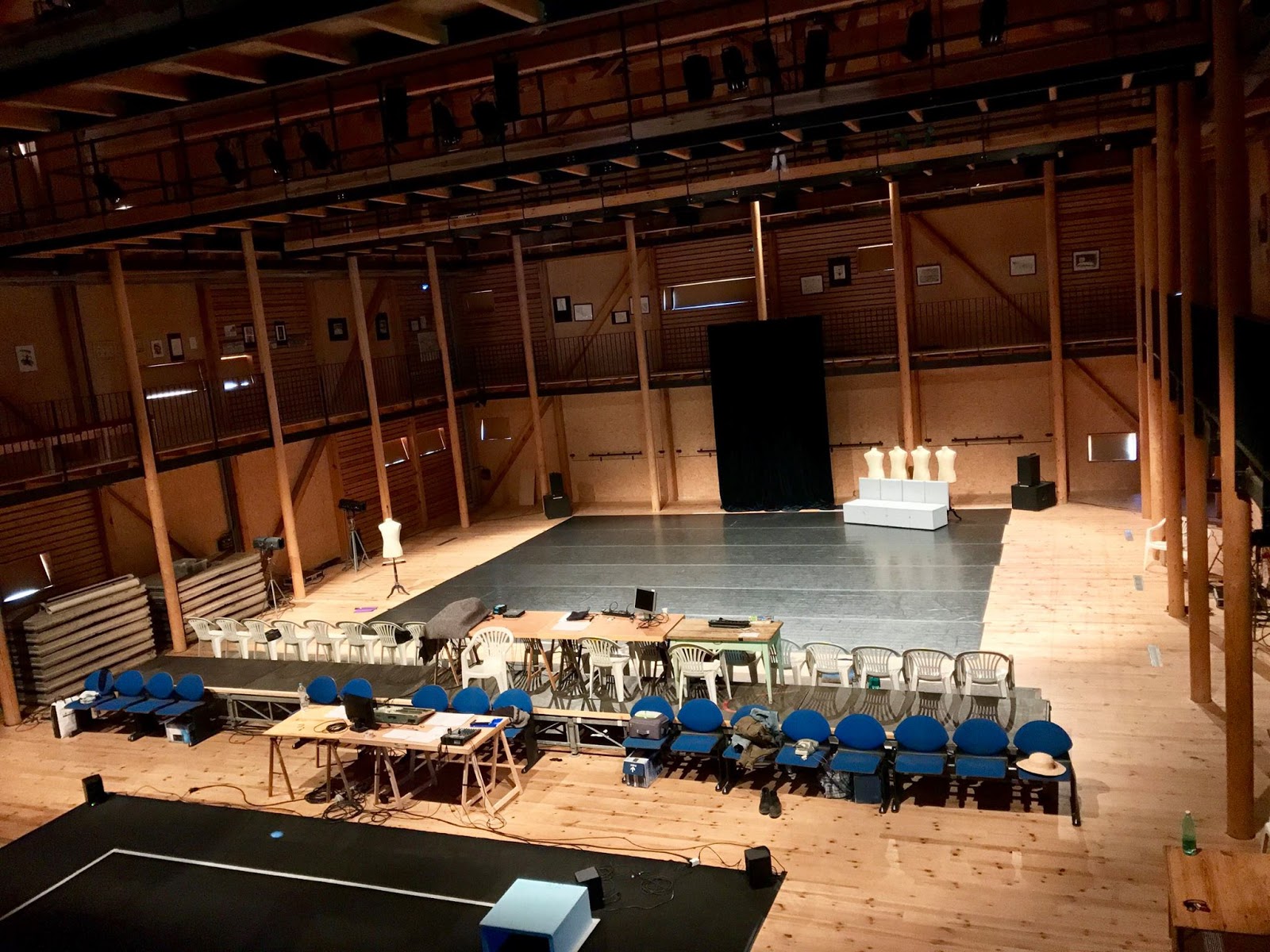 rencontre theatre corse