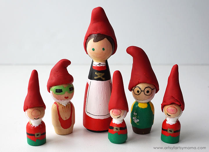 Make some SherlockGnomes Peg Dolls and get ready to see Sherlock Gnomes in theaters March 23rd! #SherlockGnomes