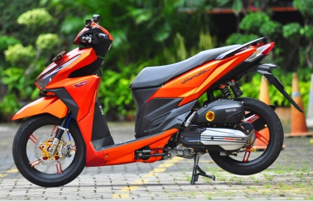 Foto Modifikasi  Honda Vario  150  eSP Orange Cool