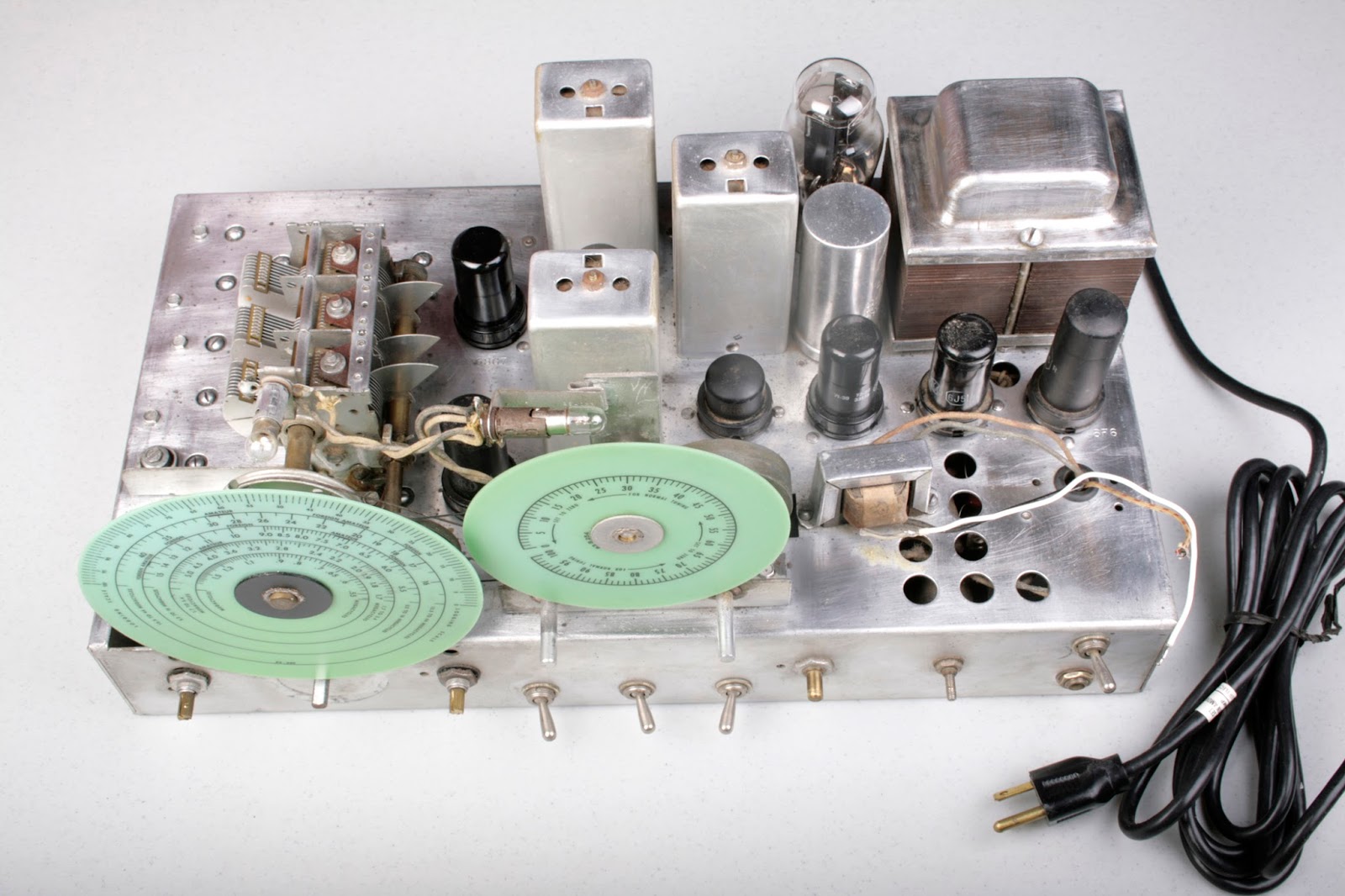 European Radios Hallicrafters S40 General Coverage Receiver Restoration