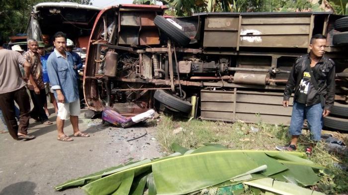kecelakaan bus di Sumberjatipohon Grobogan Purwodadi