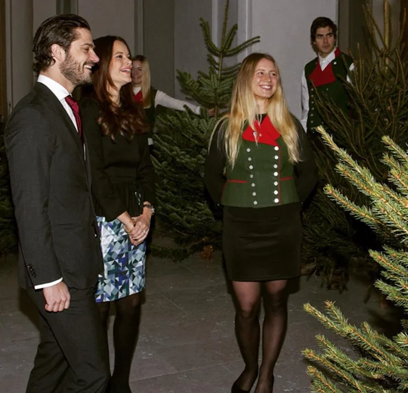 Prince Carl Philip of Sweden and Princess Sofia Hellqvist of Sweden accepted Christmas trees from forestry programme students from the Swedish University of Agricultural Sciences (SLU)