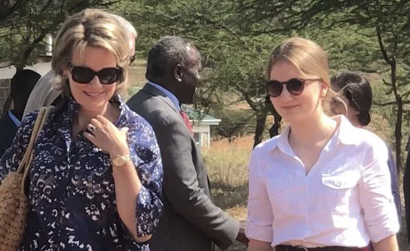 Queen Mathilde and Crown Princess Elisabeth met with Kenyan visual artist Cynthia Nyongesa and Maasai community