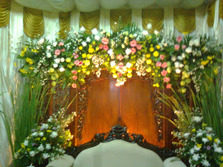 dekorasi bunga pernikahan