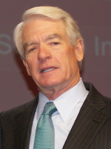   查爾斯．施瓦布