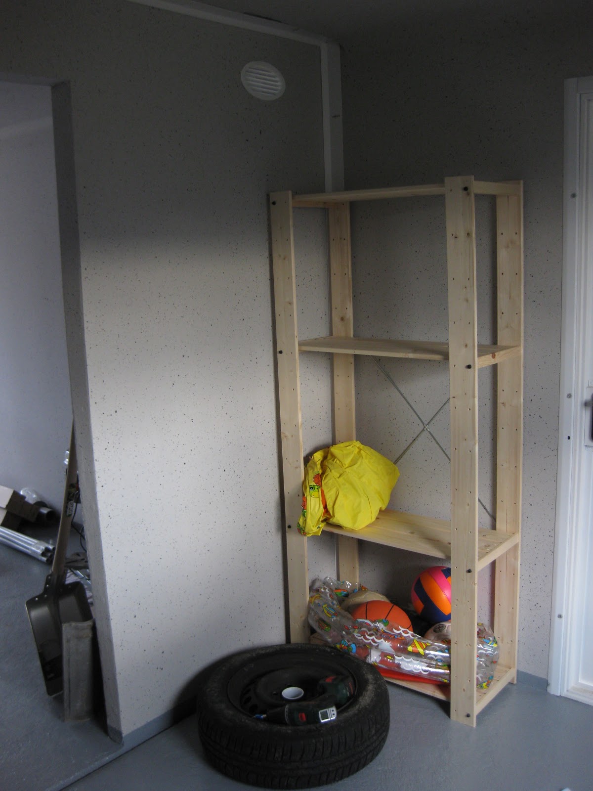 Hausbau Thiemorgen: Tapezieren