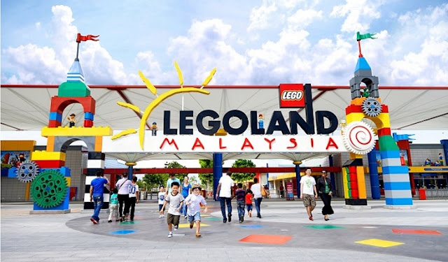 2. Legoland Malaysia 2. Legoland Malaysia