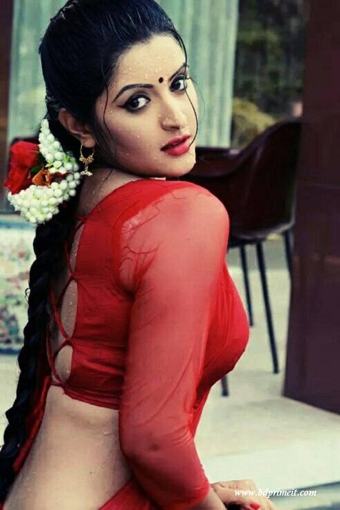 Bangladeshi Model Actress Pori Moni Hot photos, Pics, pictures wet ...