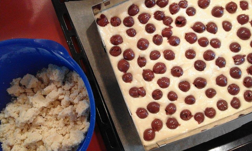 Backkrümel Sandra: KirschStreusel