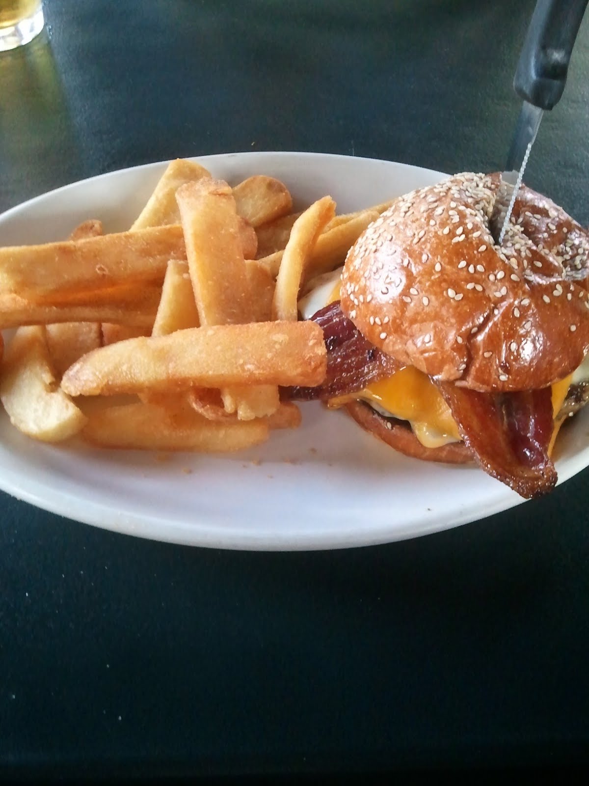 Sacramento Cheeseburger Quest Tinhorn Flats Saloon & Grill Burbank, CA