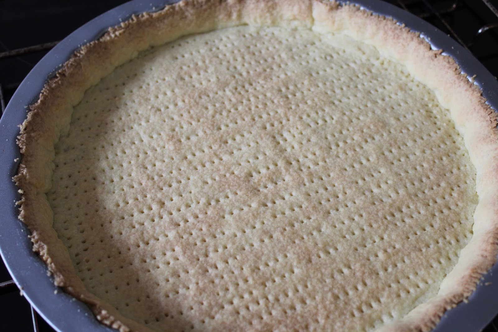 Theresas Backstube: Rhabarbertarte mit Baiserhaube