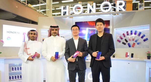 HONOR Saudi Shop-in-Shop Retail Store 