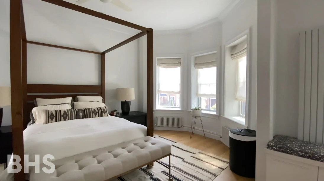 18 Photos vs. 75 Sterling St, Brooklyn Interior Design Luxury Townhouse Tour