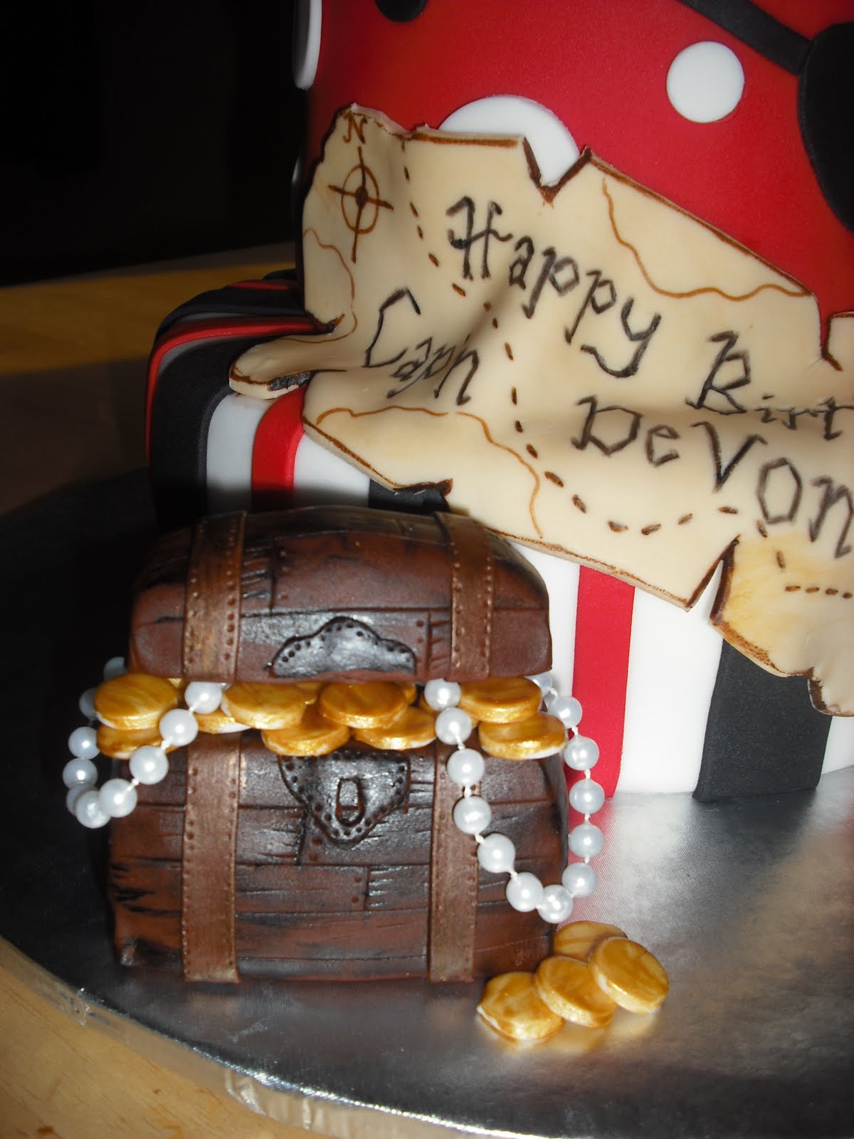 Sprinklebelle Mickey Mouse Pirate Cake
