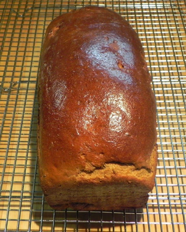 The Iowa Housewife Buttermilk Rye Bread