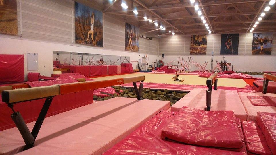 of the Crepes Pink Gym Filming