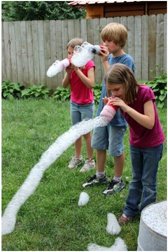 Serpiente de burbujas de jabon