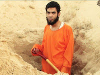 Isis Paksa Pria Ini Menggali Kuburannya, Sebelum Di Eksekusi