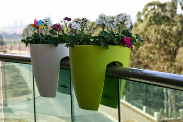 Greenbo-Modern-Balcony-Planters Enjoy the most of your balcony