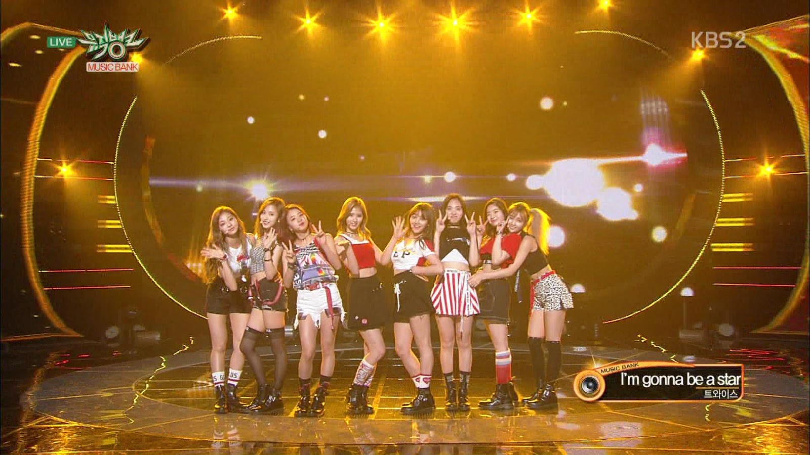 Twice i gonna be a star. I'm gonna be a star twice мем. твайс 2022 имена. Im gonna be a star nayeon. Twice im gonna be a star.