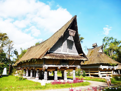 Wisata Rumah Adat Sumatra Utara Wisata Rumah Adat Sumatra Utara