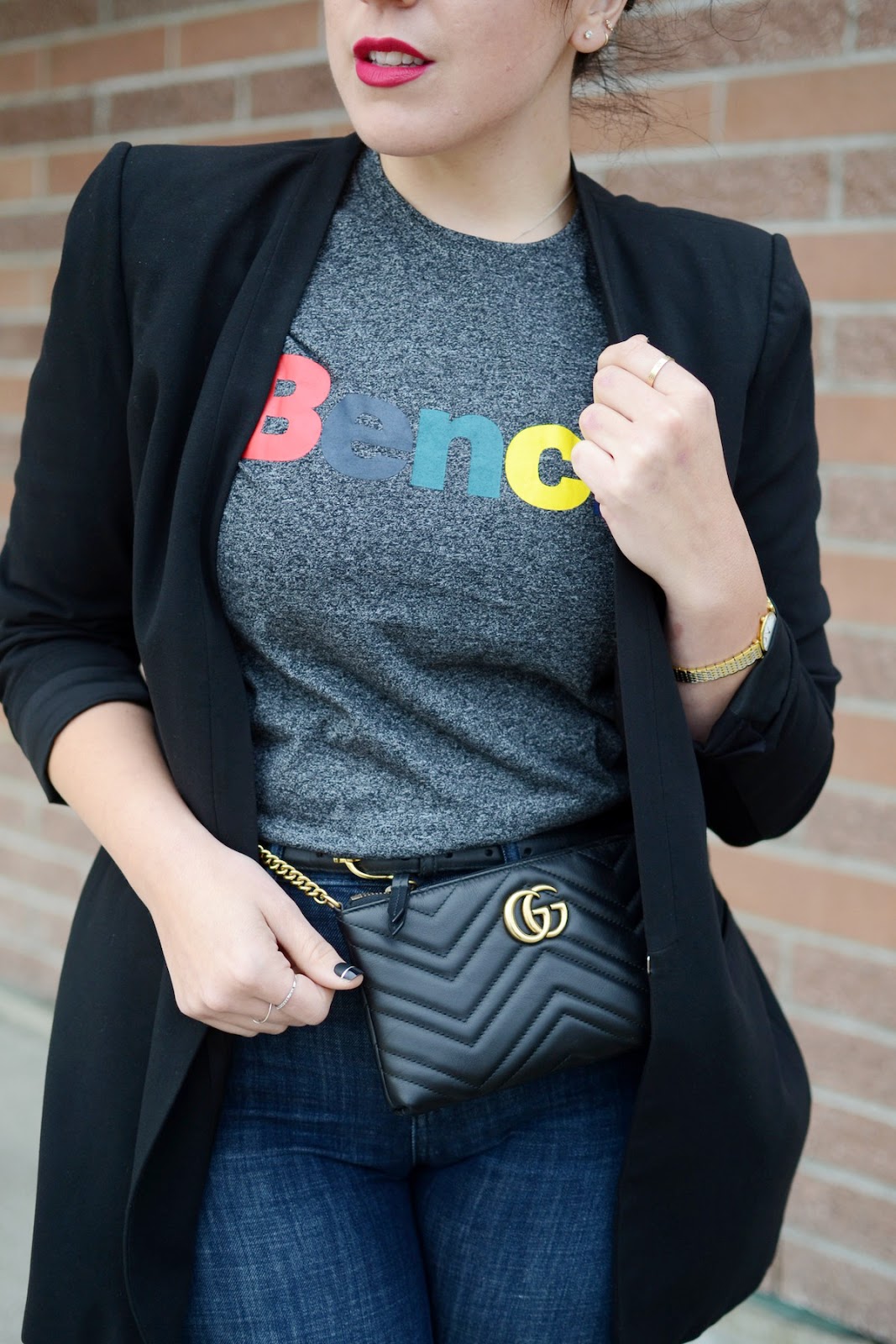 Logo Tees Covet Acquire