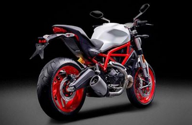 2017 Ducati Monster 797 style