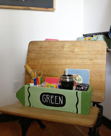 an easy back to school teacher gift made from pallet wood