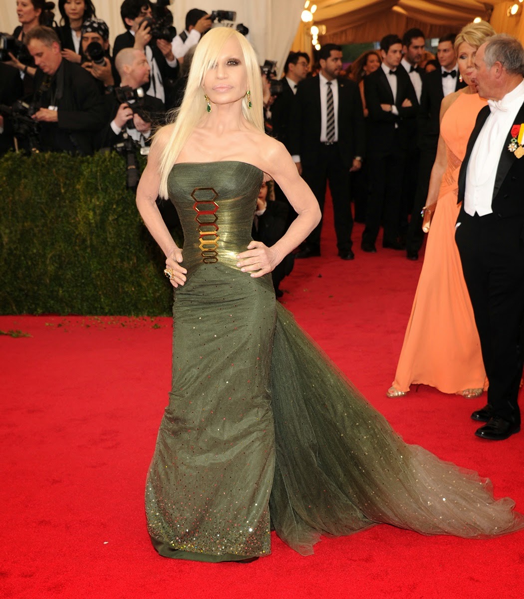 Worked Her Dress Or Looked A Mess: The Met Gala 2014 | Orange Juice and ...