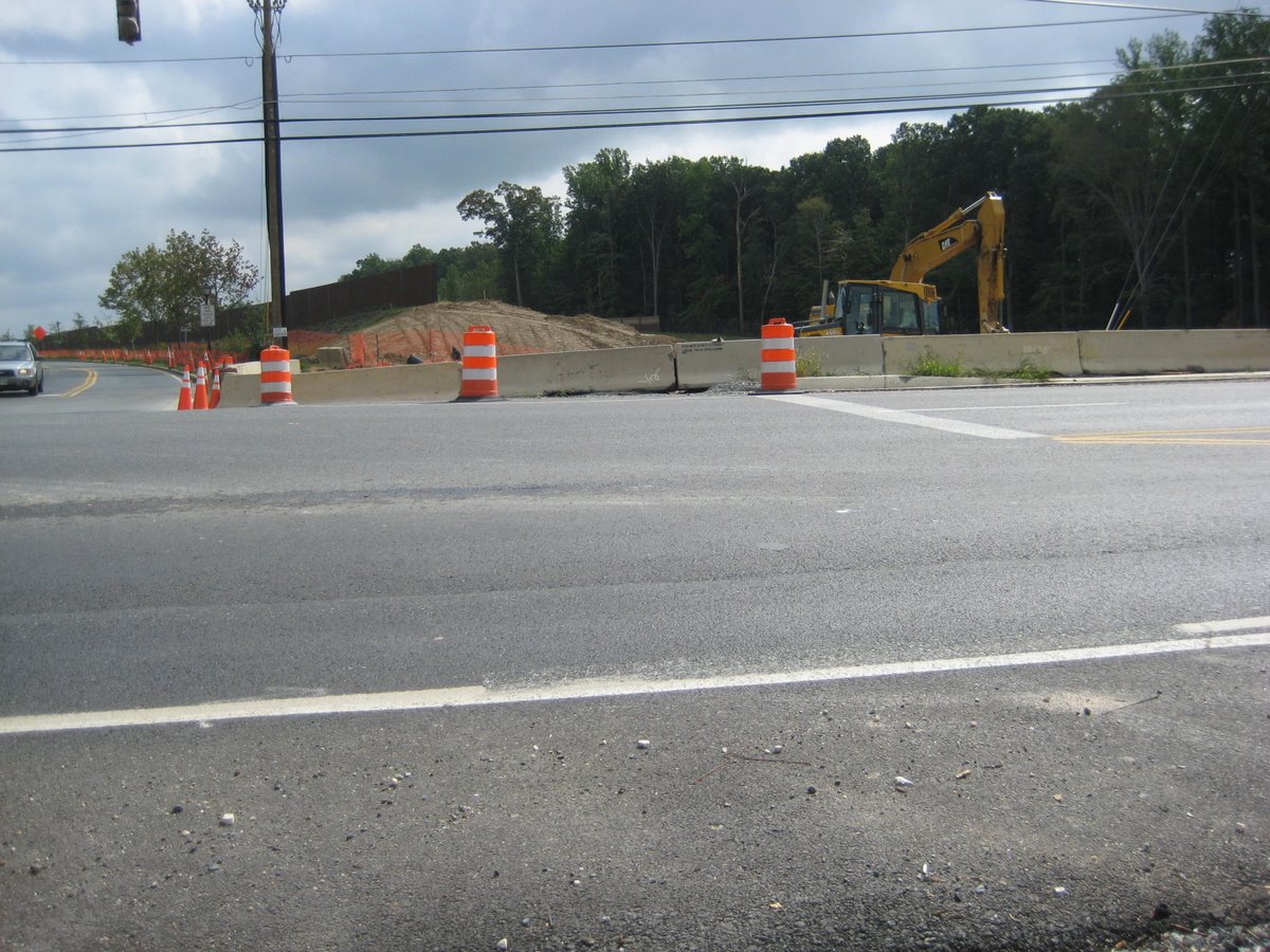 Norbeck Road SHA needs to paint crosswalks at Norbeck & Wintergate