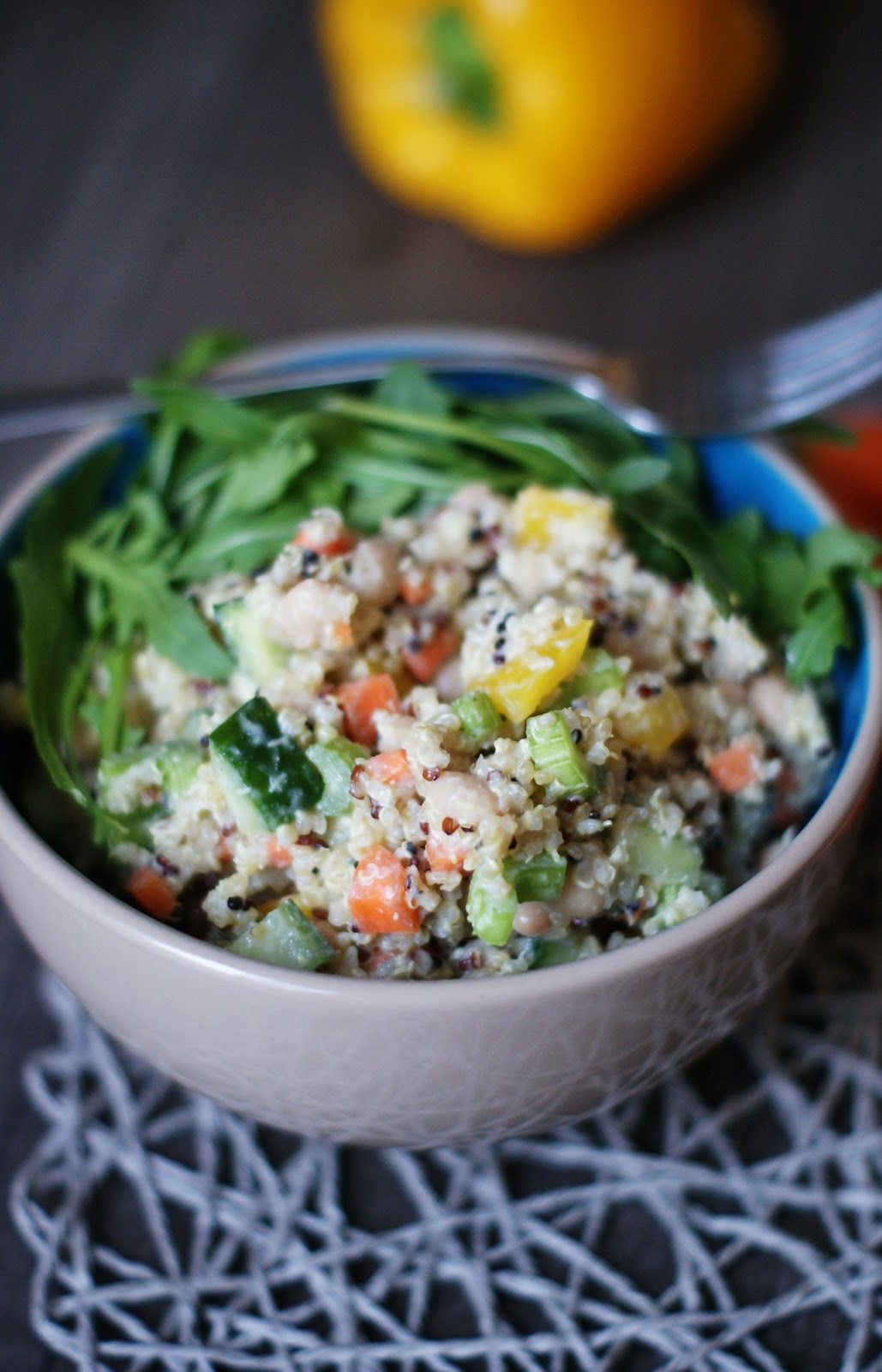 Totally Veg!: Quinoa-Salat mit Bohnen und Cashew-Dressing (glutenfrei ...