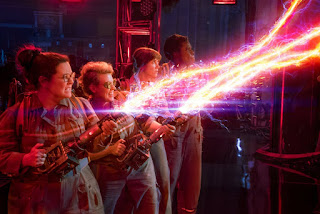 Ghostbusters 2016 attrici Melissa McCarthy Kristen Wiig Ghostbusters