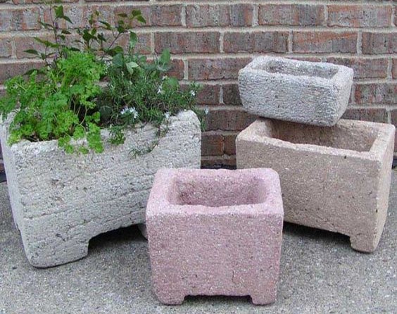 A 5-point plan to outfit a make-do boho patio - hypertufa pots 1 www.BoHoHome.com @bohosusan