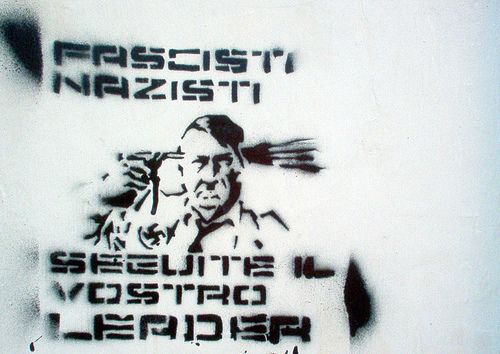 Art-Sci: He's Ba-ack! Hitler Reappears in Graffiti Art