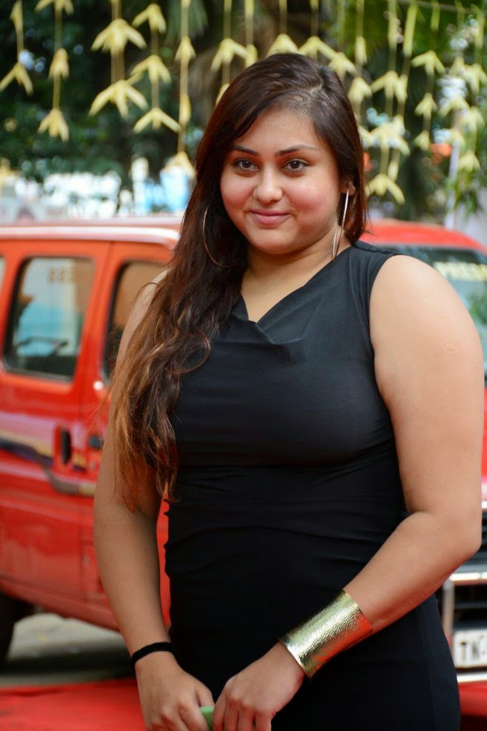 Namitha Latest Photos In Short Dress At Sandamarutham -5773